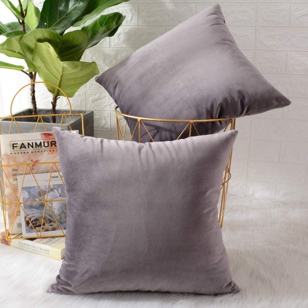 2 mauve throw pillows - 18 x 18